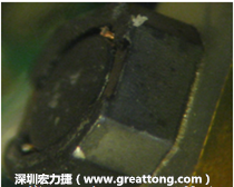 使用銀(Ag)鍍層的電源電感器(Power Inductors)，經(jīng)過(guò)推力測(cè)試后，零件端點(diǎn)上已經(jīng)看不到任何鍍層的痕跡了，所以其耐推力就比較小。