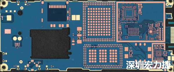 手機可用的PCB空間相當小，而1片式的設(shè)計是節(jié)省成本的作法，如何做到區(qū)隔不同子系統(tǒng)、降低雜訊干擾，是設(shè)計關(guān)鍵。